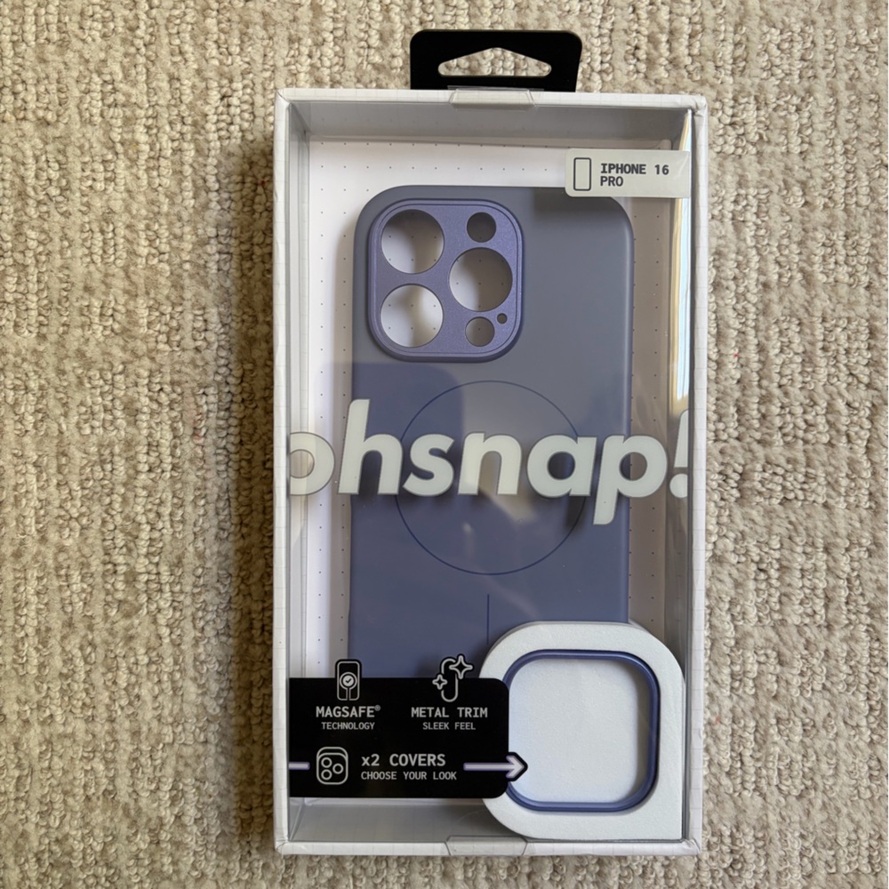 NIB Ohsnap Iphone 16 pro MagSafe case